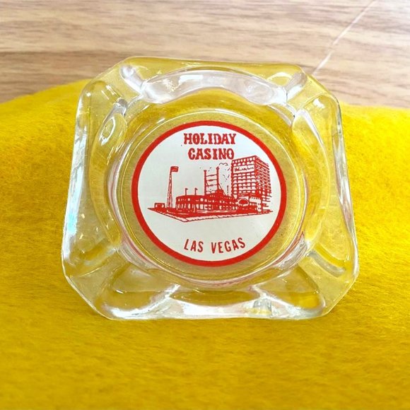 Vintage Las Vegas Holiday Casino Ashtray - Picture 1 of 1